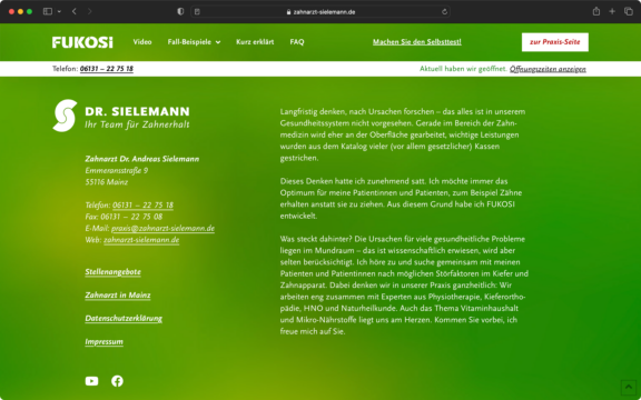 Screenshot zur Veranschaulichung des Webdesigns: Darstellung des Footers der Praxis Dr. Sielemann aus Mainz.