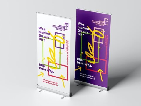 Darstellung des Corporate Designs für die KBS Mainz: Zwei Roll-Up-Displays im Corporate Design.